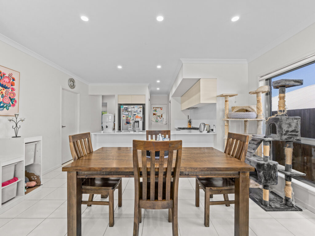 12 Acason Way, Ripley, QLD 4306