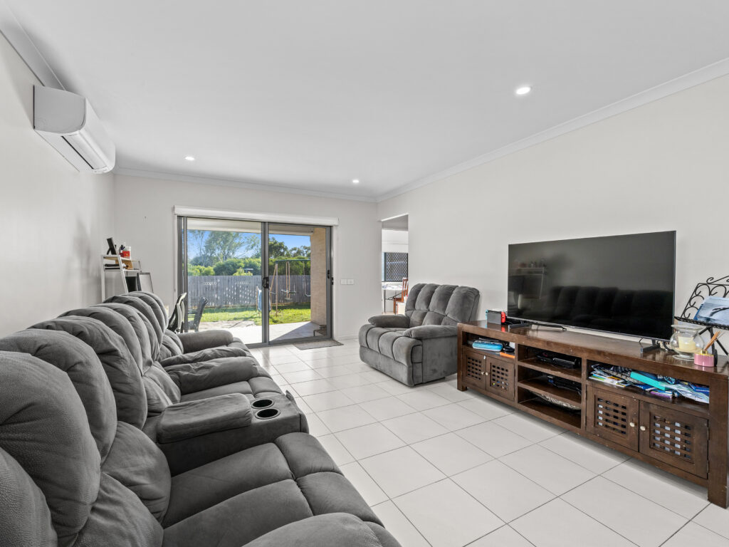 12 Acason Way, Ripley, QLD 4306