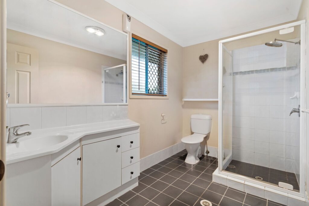10 Grevillea Street, Plainland, QLD 4341