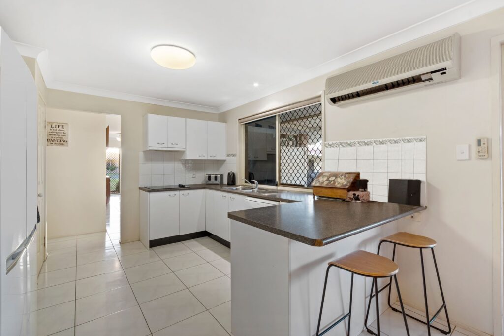 10 Grevillea Street, Plainland, QLD 4341