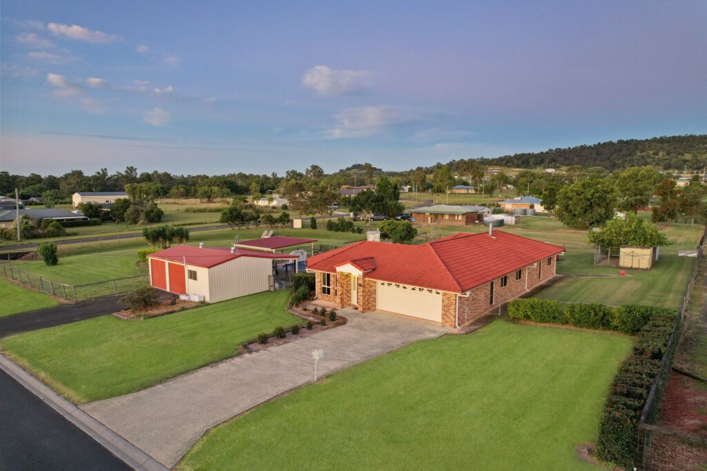 10 Grevillea Street, Plainland, QLD 4341