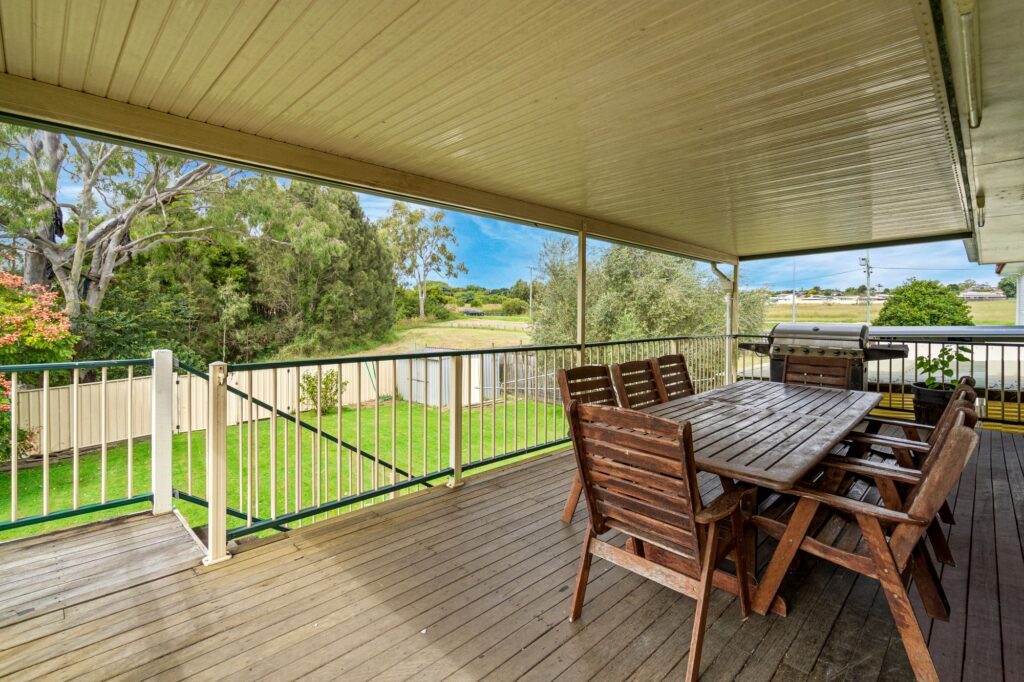 264 Whitehill Road, Raceview, QLD 4305