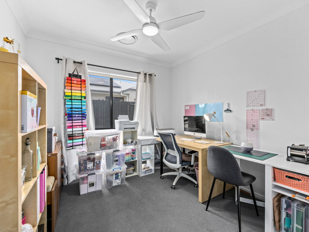3 Emma Street, Deebing Heights, QLD 4306
