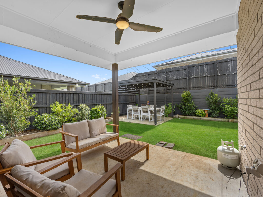 3 Emma Street, Deebing Heights, QLD 4306