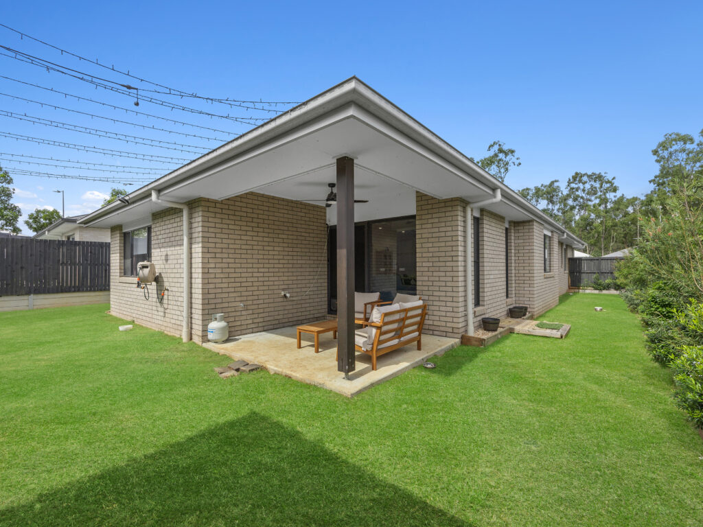 3 Emma Street, Deebing Heights, QLD 4306