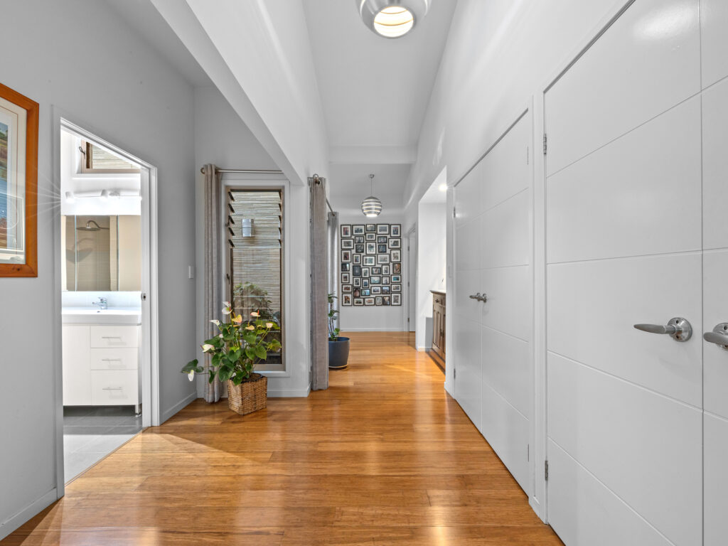 14-16 Sovereign Strait, Karalee, QLD 4306