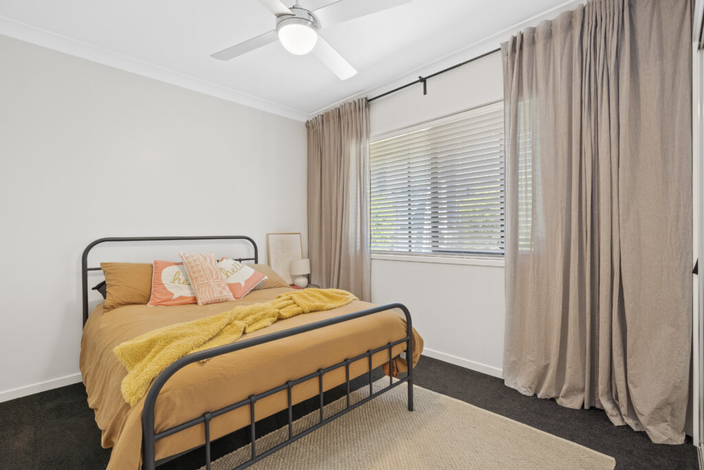 5 Foreshore Drive, Springfield Lakes, QLD 4300