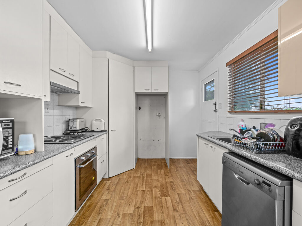 128 Wildey Street, Raceview, QLD 4305
