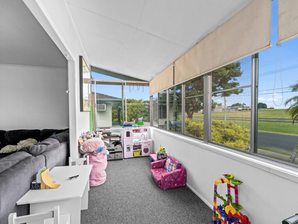 128 Wildey Street, Raceview, QLD 4305