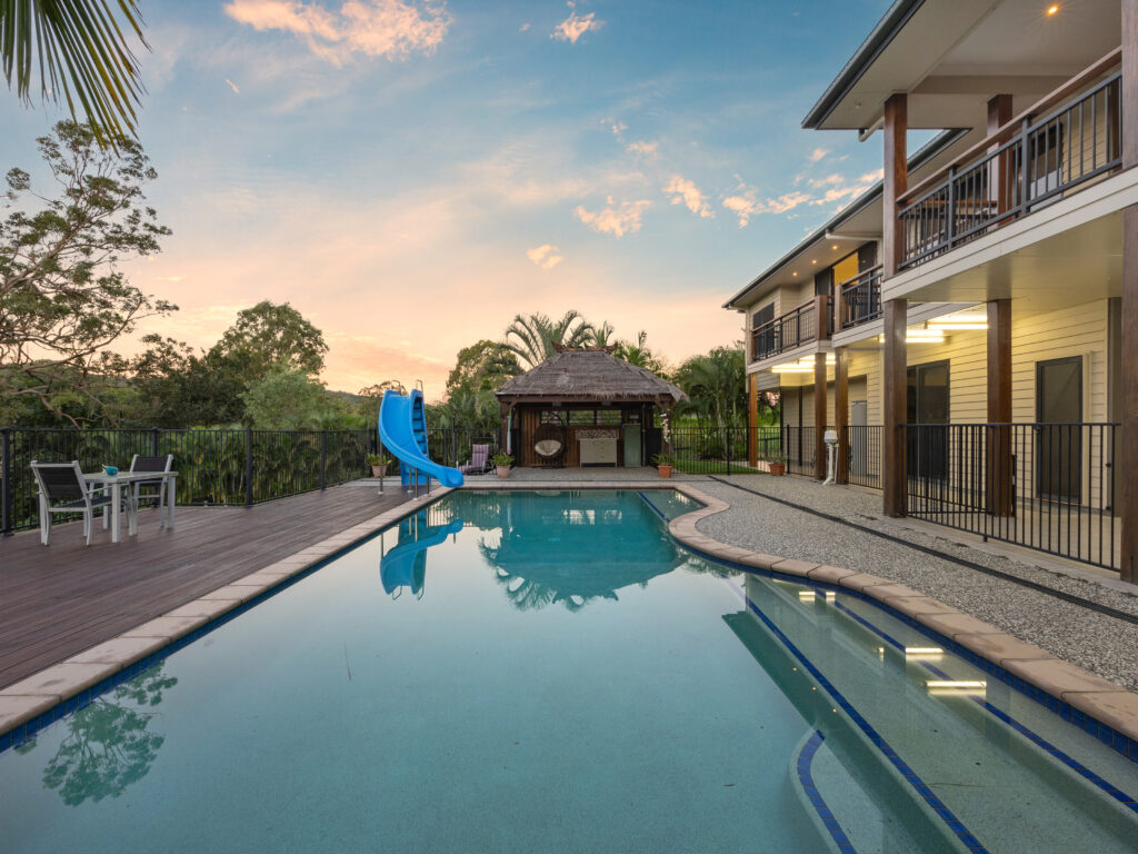 59 President Circle, Karalee, QLD 4306