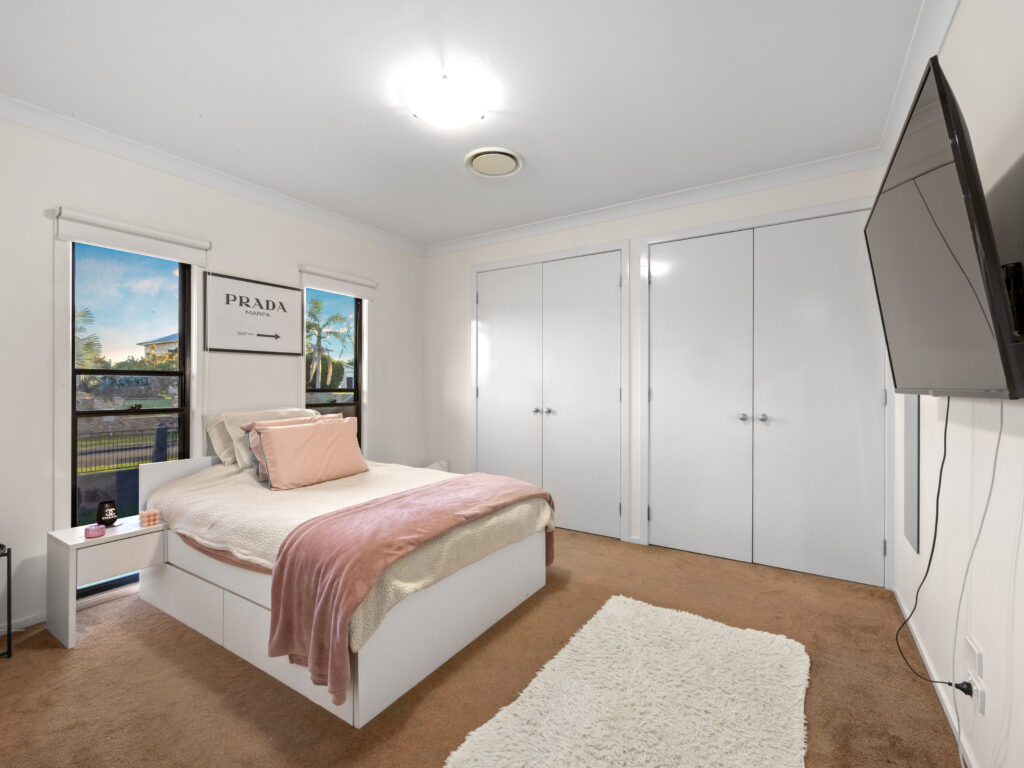 59 President Circle, Karalee, QLD 4306