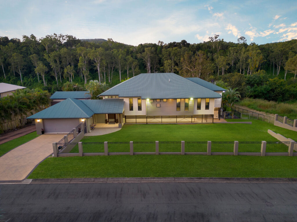59 President Circle, Karalee, QLD 4306