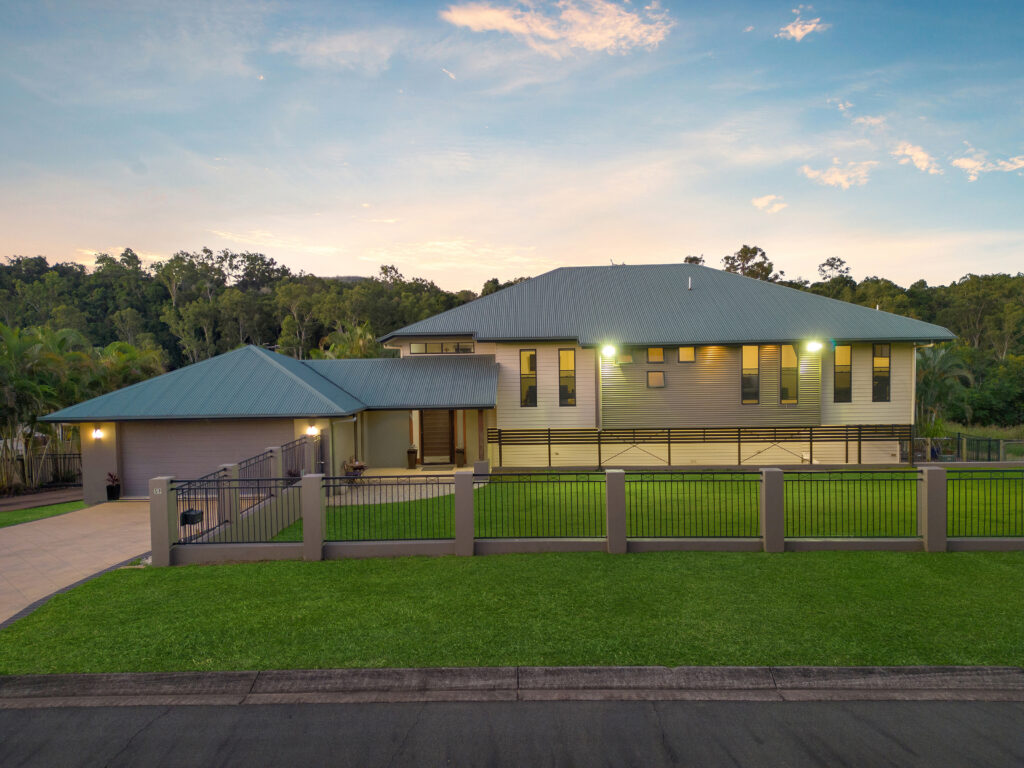 59 President Circle, Karalee, QLD 4306