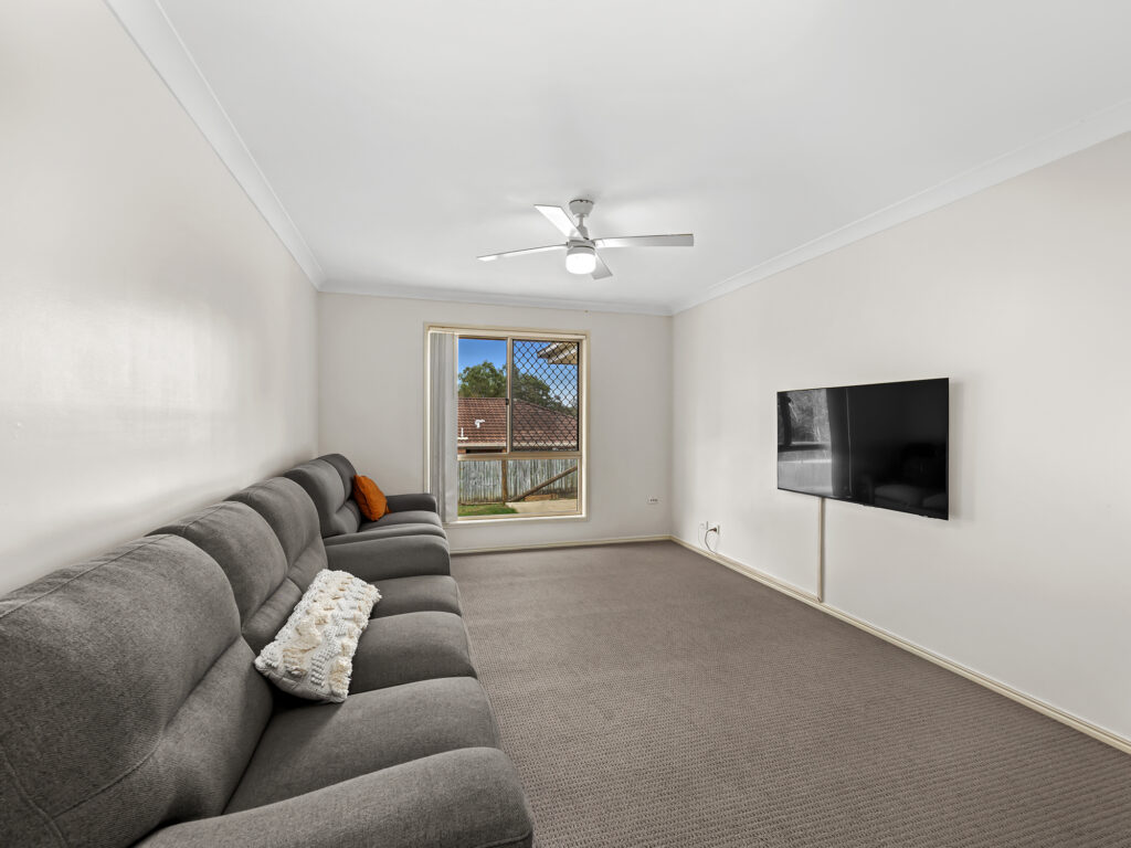 39 Chanel Court, Wulkuraka, QLD 4305