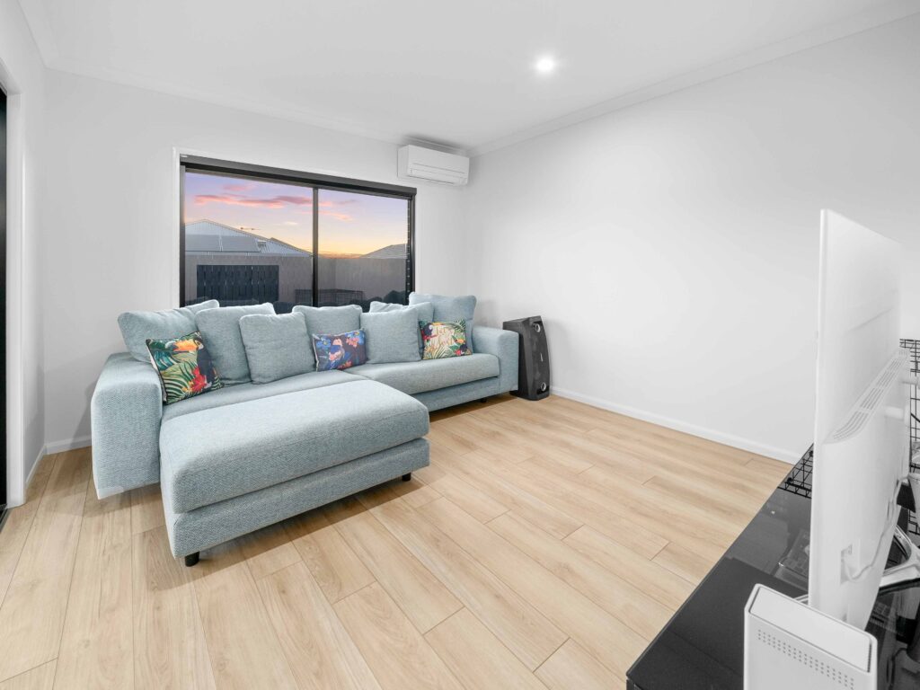 37 Blackberry Way, Ripley, QLD 4306