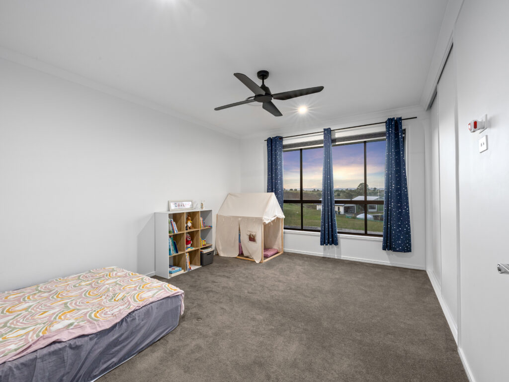 20 Coulson Court, Haigslea, QLD 4306
