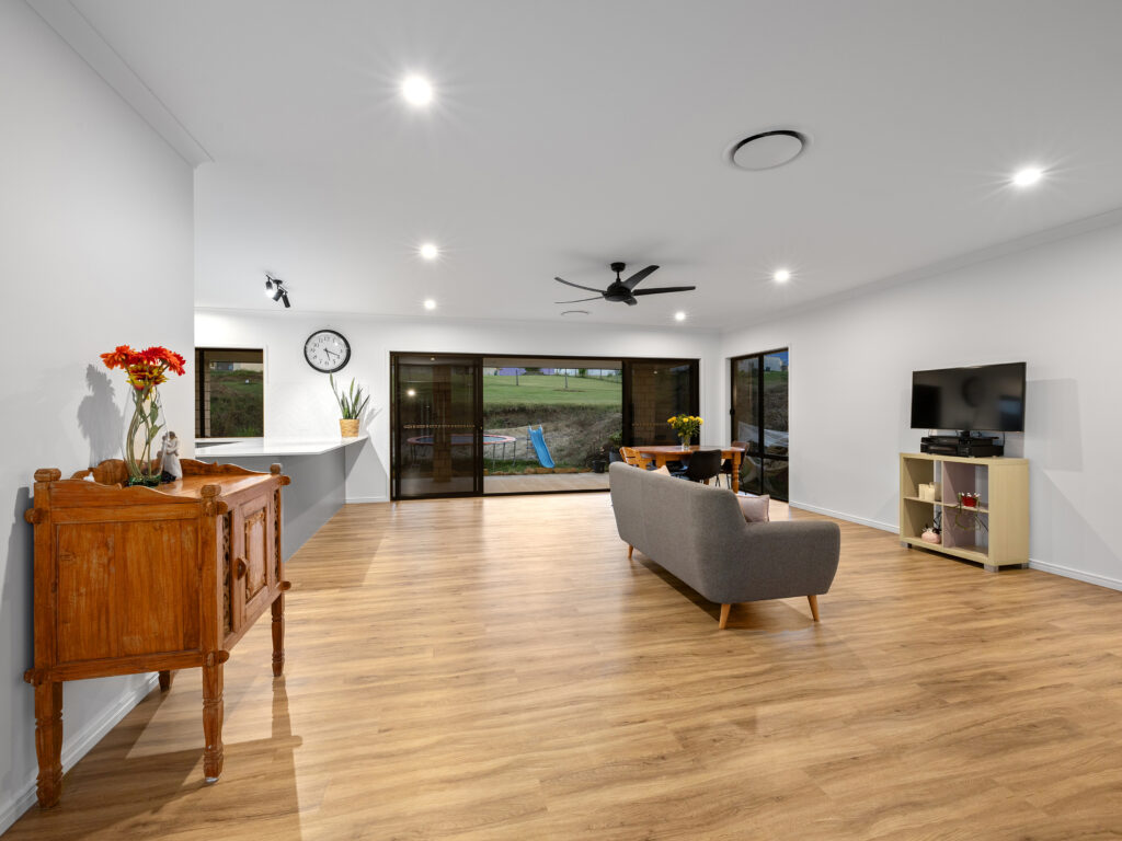 20 Coulson Court, Haigslea, QLD 4306