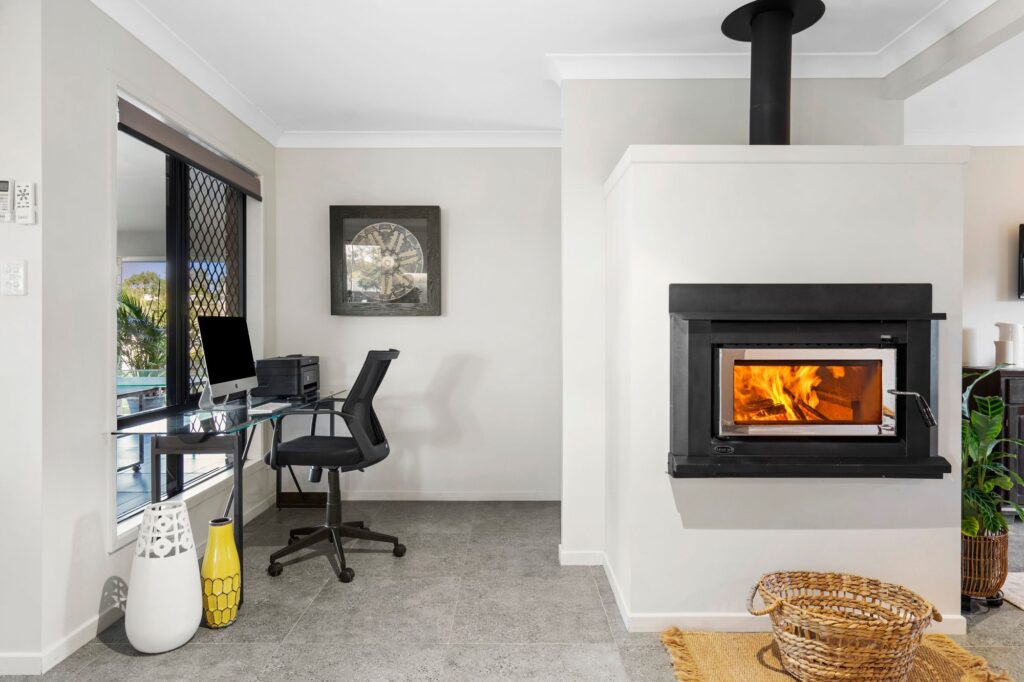 11 Brendan Court, Hatton Vale, QLD 4341