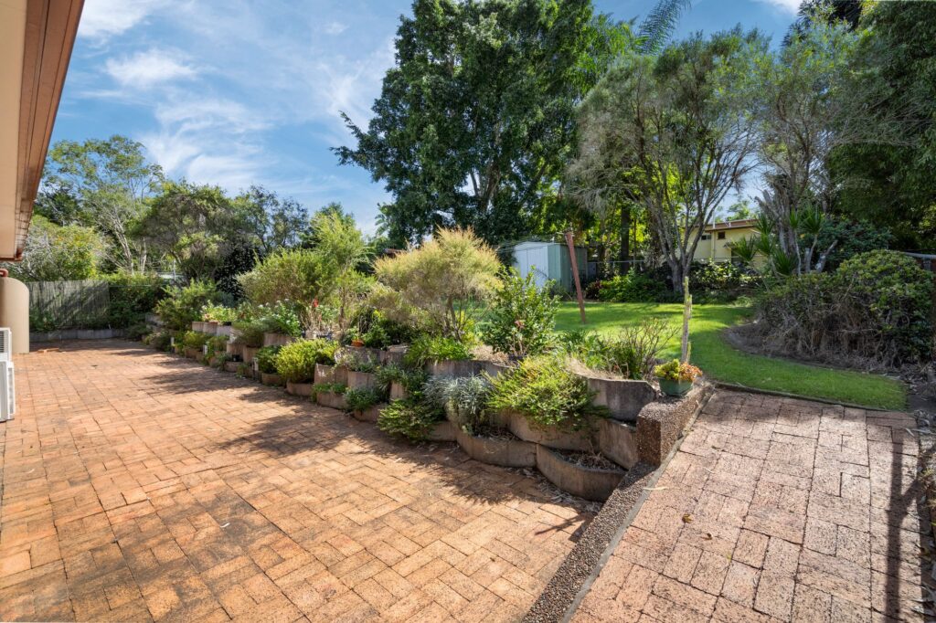 18 Bremer Street, Churchill, QLD 4305