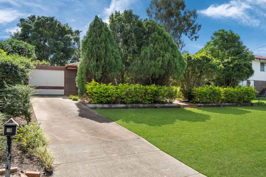 18 Bremer Street, Churchill, QLD 4305