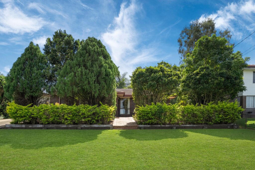 18 Bremer Street, Churchill, QLD 4305
