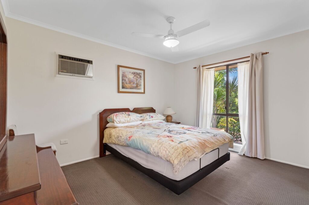 18 Bremer Street, Churchill, QLD 4305