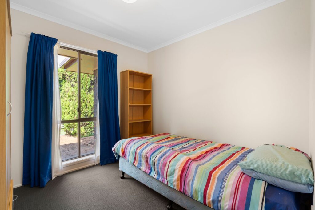 18 Bremer Street, Churchill, QLD 4305
