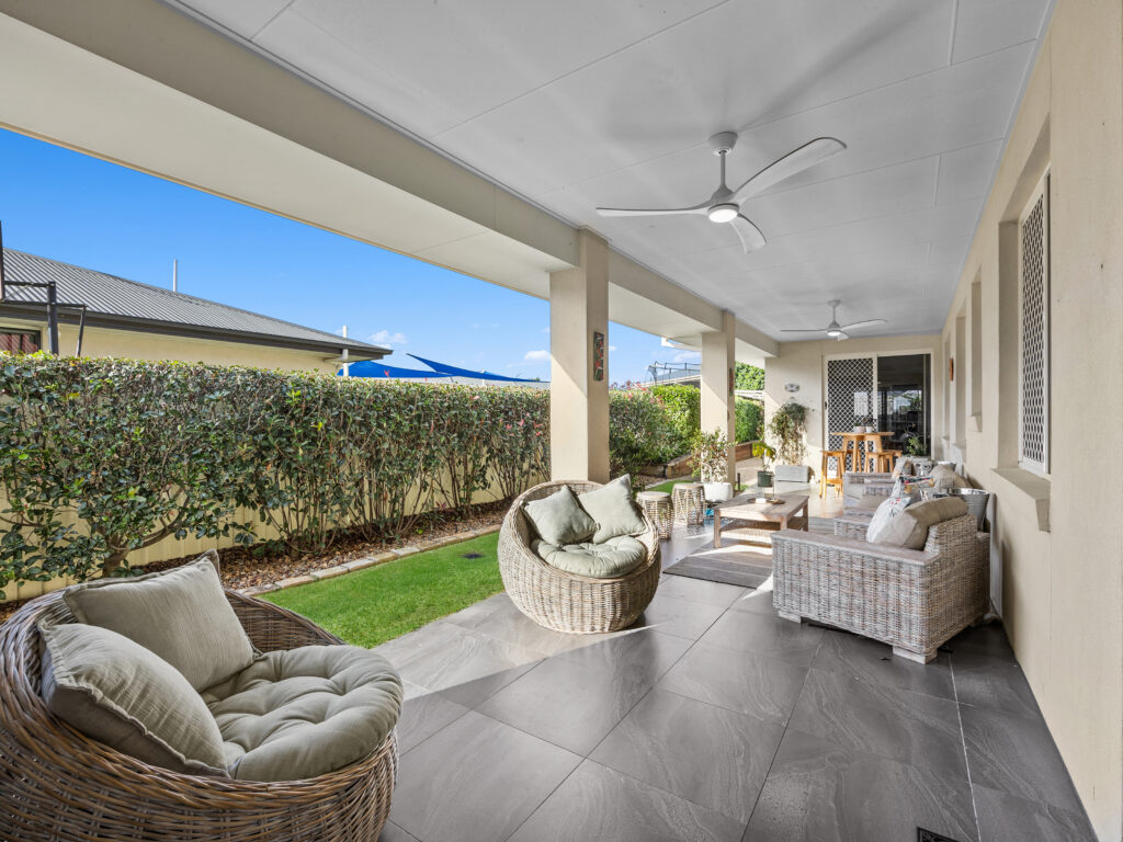 2 Lilly Court, Yamanto, QLD 4305