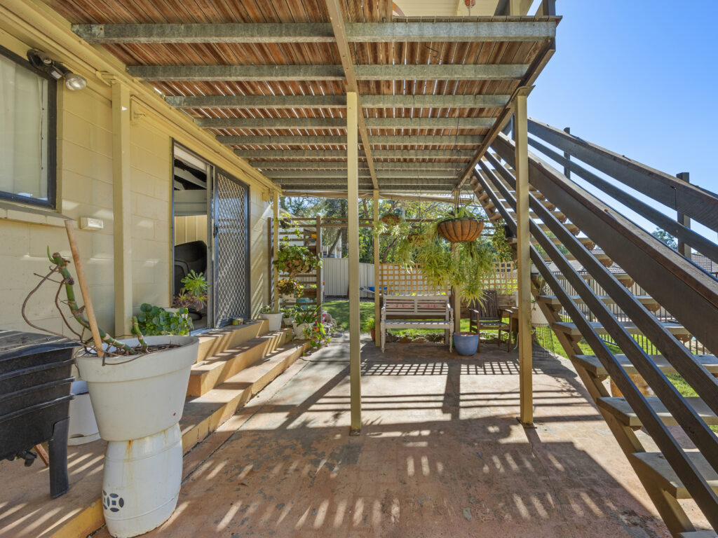 21 Frawley Drive, Redbank Plains, QLD 4301