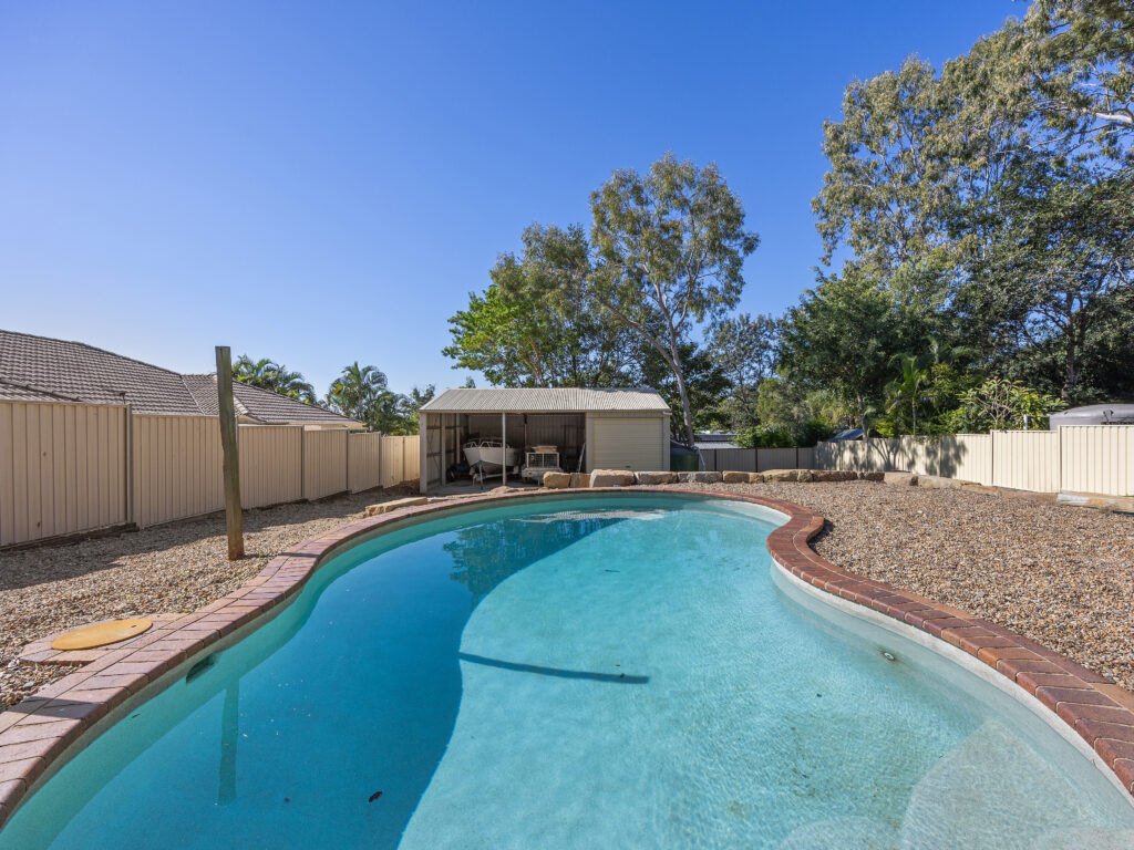 21 Frawley Drive, Redbank Plains, QLD 4301