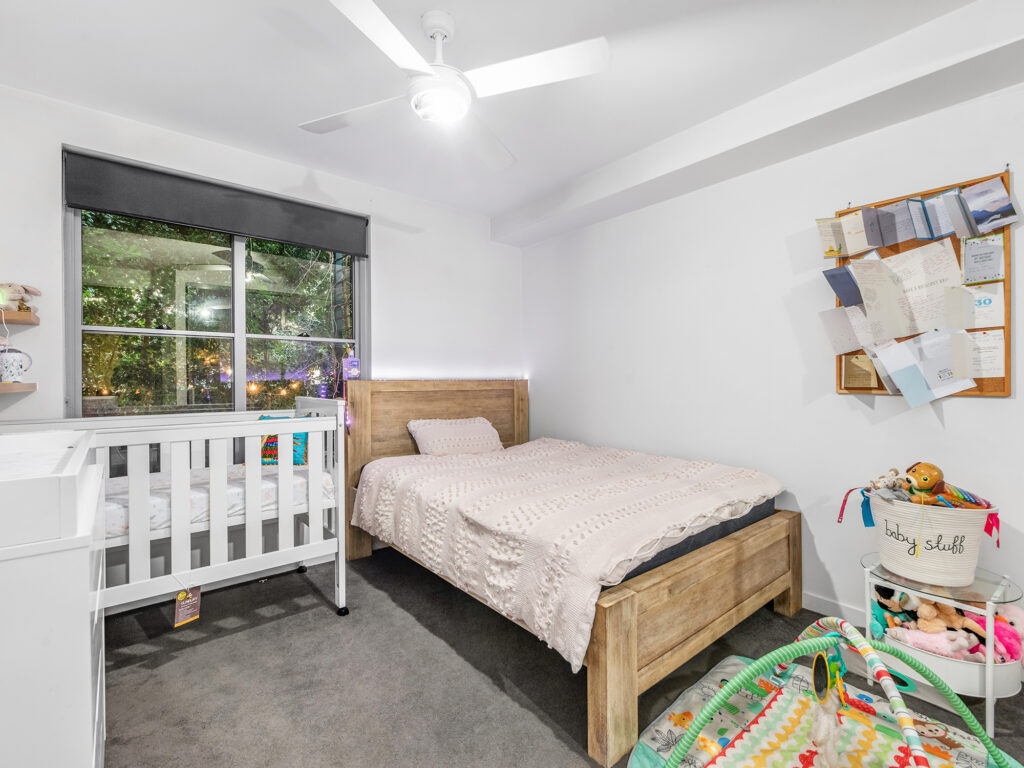 215/38 Latimer Street, Holland Park, QLD 4121