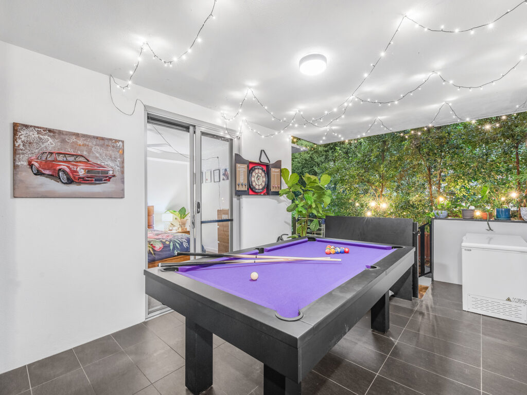 215/38 Latimer Street, Holland Park, QLD 4121