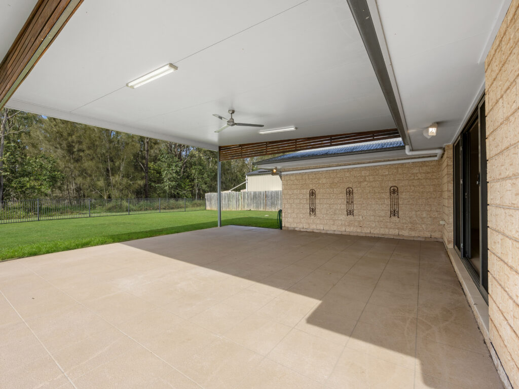 13 Piccadilly Court, Deebing Heights, QLD 4306
