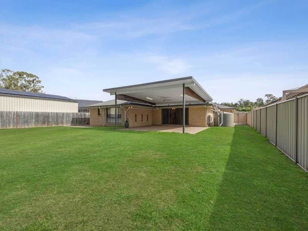 13 Piccadilly Court, Deebing Heights, QLD 4306