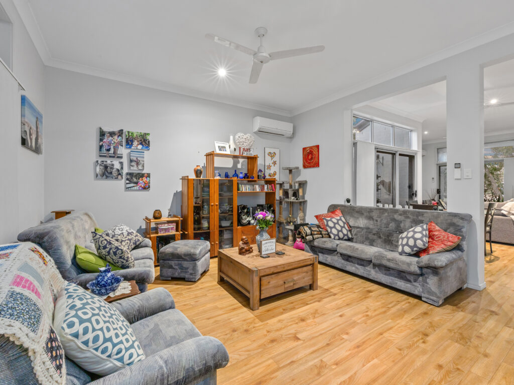 58 Nullarbor Circuit, Forest Lake, QLD 4078