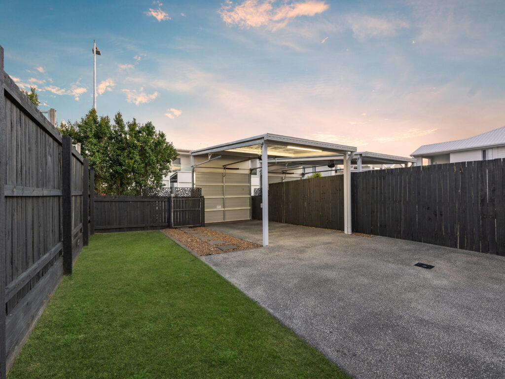 80 Joy Chambers Circuit, Ripley, QLD 4306