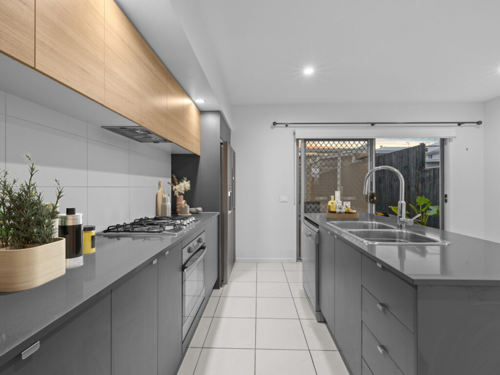 80 Joy Chambers Circuit, Ripley, QLD 4306