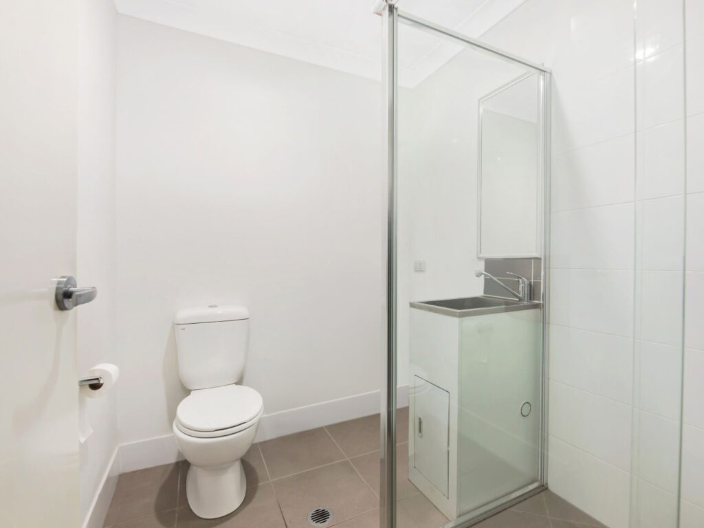 10 Pendragon Street, Raceview, QLD 4305