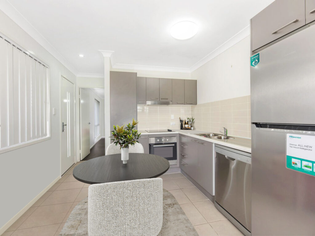 10 Pendragon Street, Raceview, QLD 4305