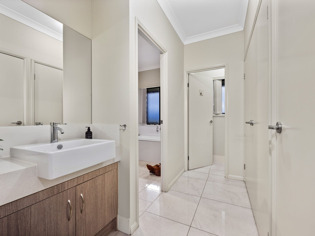 22 Heron Street, Laidley Heights, QLD 4341