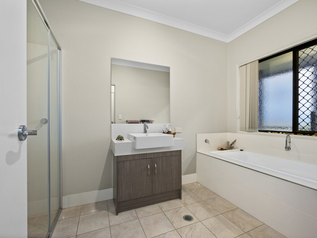 22 Heron Street, Laidley Heights, QLD 4341