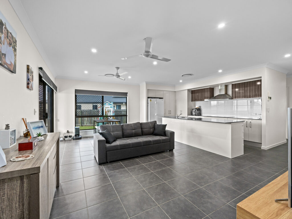 41 Henbury Street, South Ripley, QLD 4306