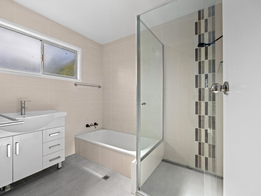 2 Forrest Crescent, Redbank Plains, QLD 4301