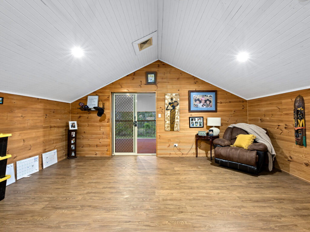 814 Ripley Road, South Ripley, QLD 4306