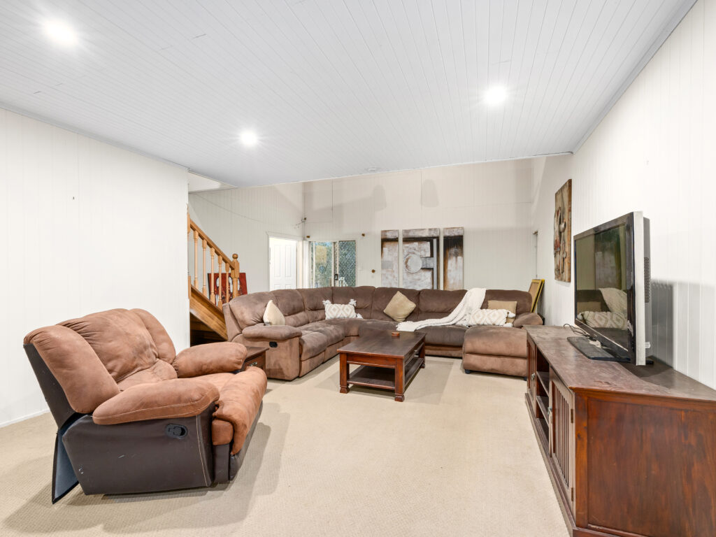 814 Ripley Road, South Ripley, QLD 4306