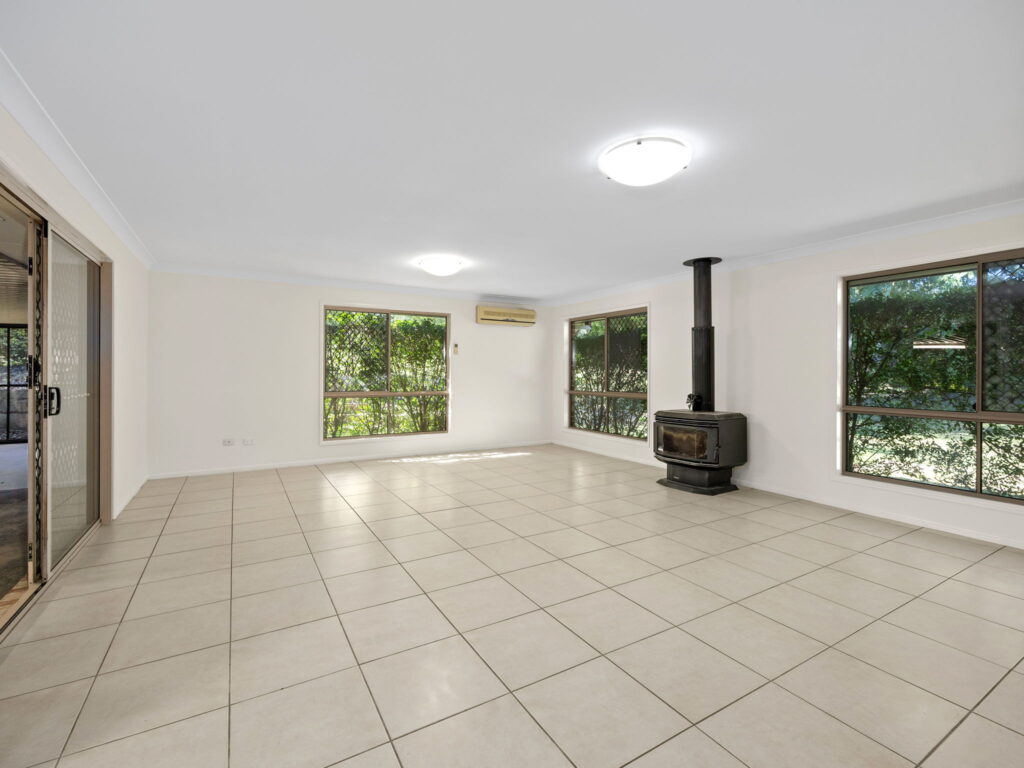 85 Chalk Street, Wulkuraka, QLD 4305