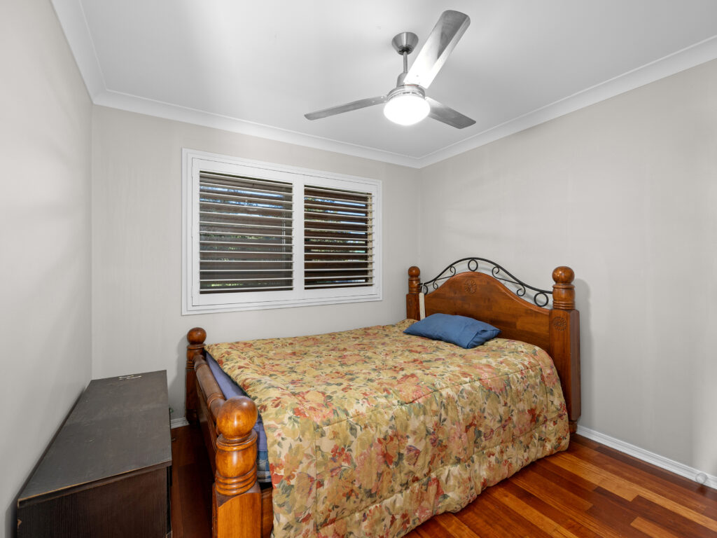 11 Burns Street, Fernvale, QLD 4306