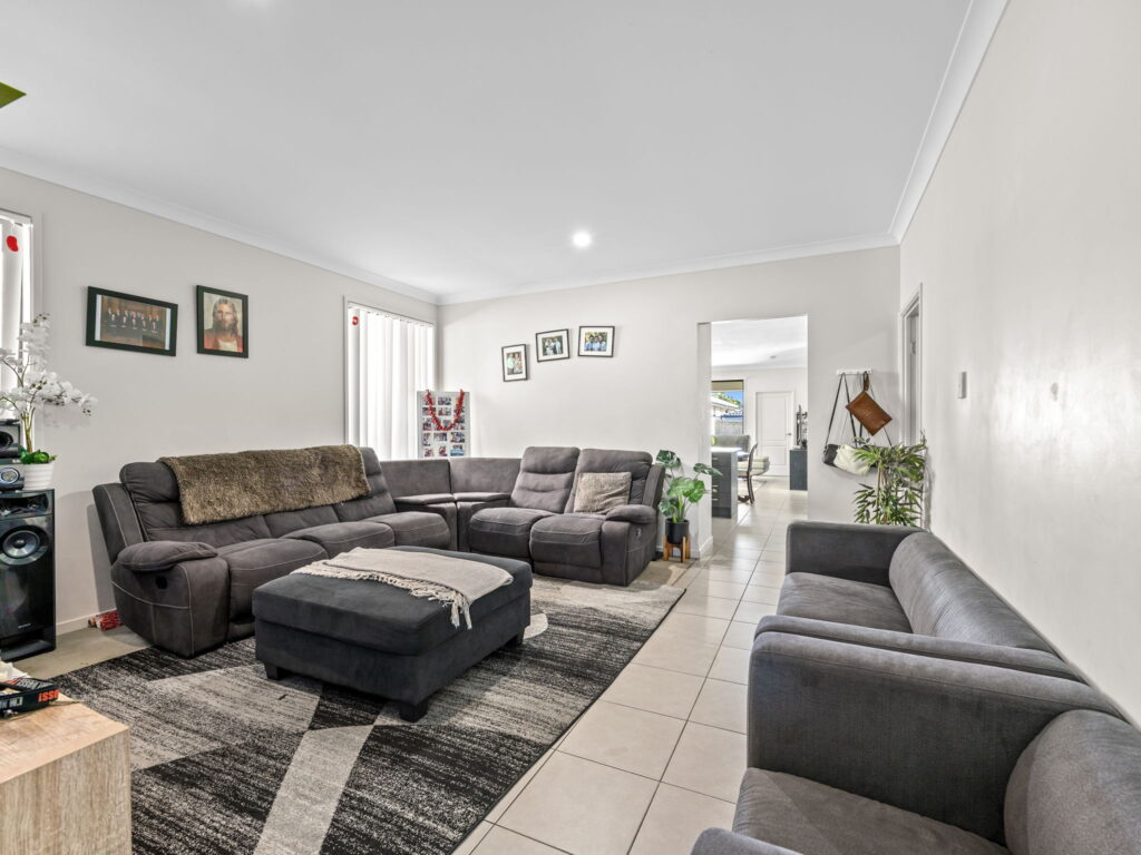 3 Calandra Street, Redbank Plains, QLD 4301