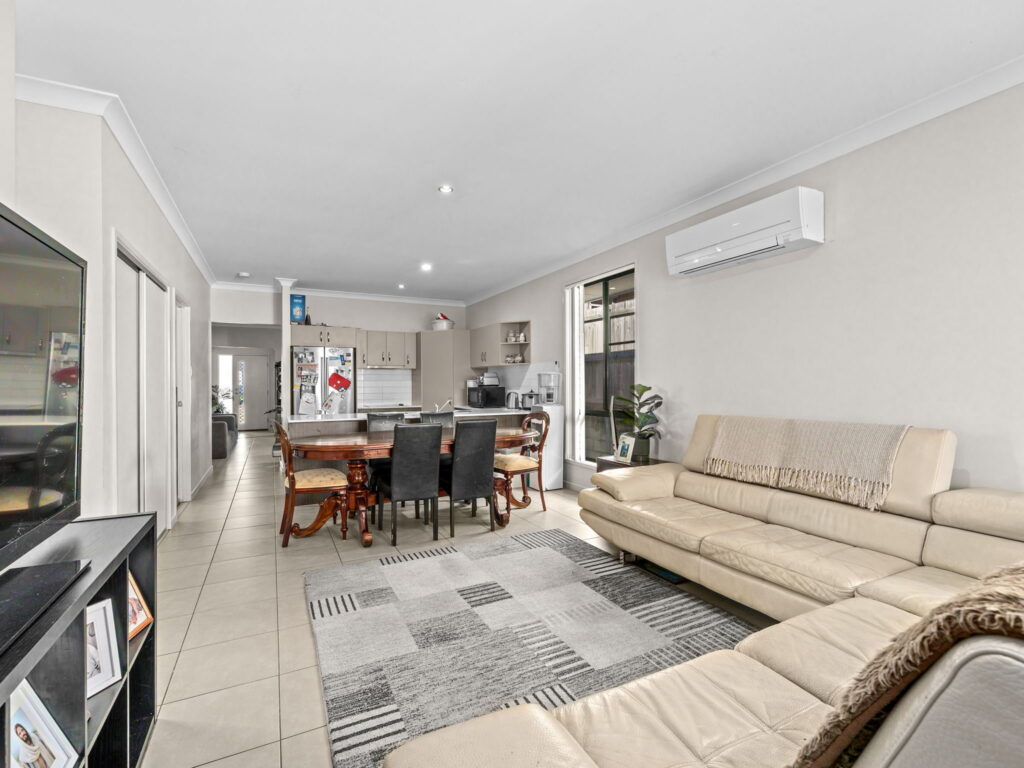 3 Calandra Street, Redbank Plains, QLD 4301