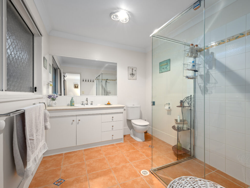 21 Killarney Street, Forest Lake, QLD 4078